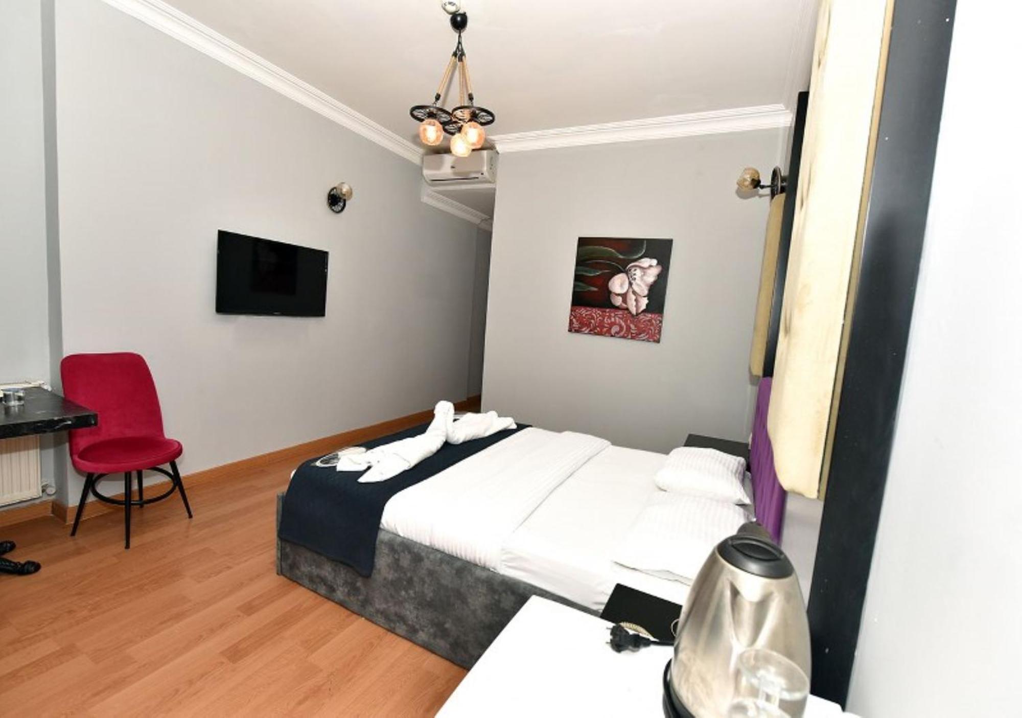 Royal Garden Suite And Hotel Istanbul Ngoại thất bức ảnh