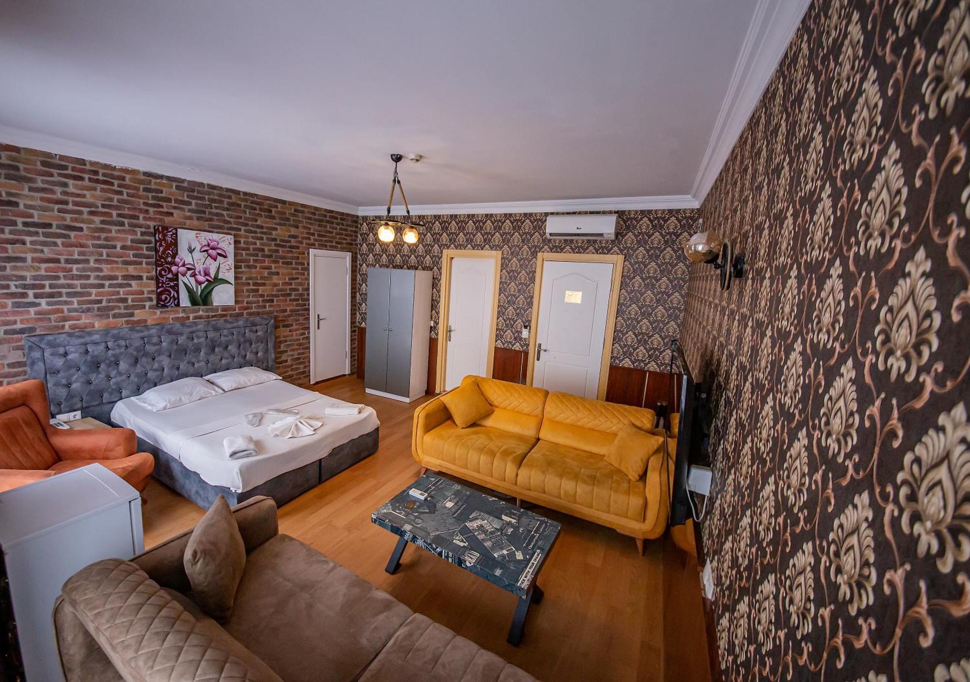 Royal Garden Suite And Hotel Istanbul Ngoại thất bức ảnh