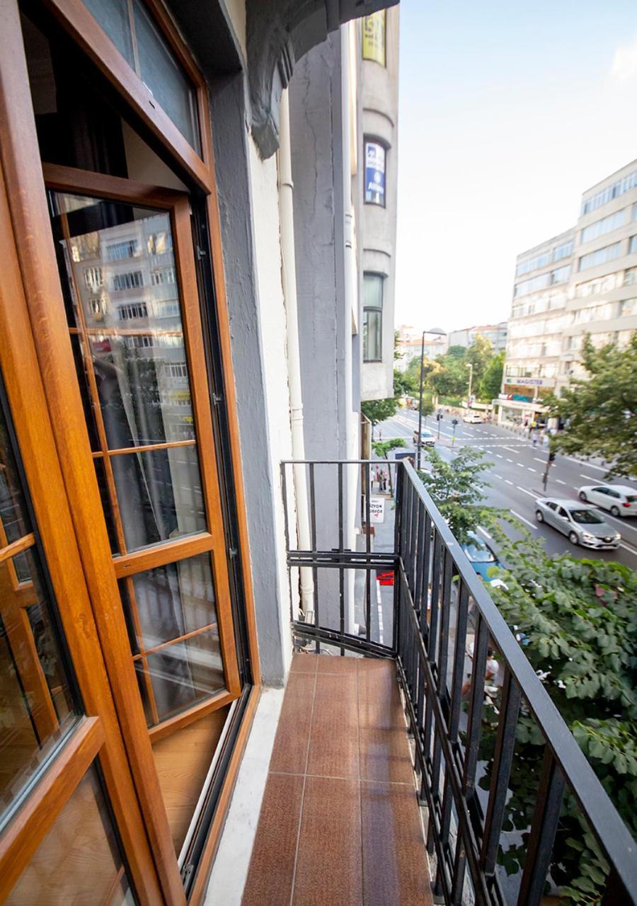 Royal Garden Suite And Hotel Istanbul Ngoại thất bức ảnh